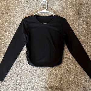 Lululemon all it takes Nulu long-sleeves shirt. Great condition. Size 6. Black.